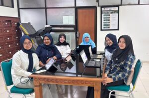Dibimbing Dr. dr. Titiek Hidayati, Mahasiswa UMY Kembangkan Riset Kolagen Ikan Nila untuk Luka Diabetes