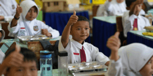 Asap Karhutla Picu PJJ di Sumatera Utara, Penyaluran MBG di Sekolah Dihentikan Sementara
